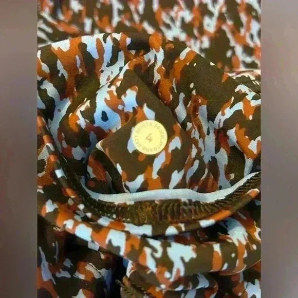 Lululemon Fast and Free High Rise Running Tight II 25” Size 4 - Picture 5 of 8